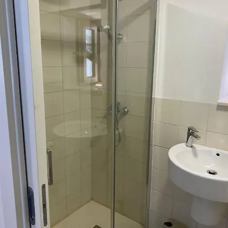 Casa Junto Al Castillo