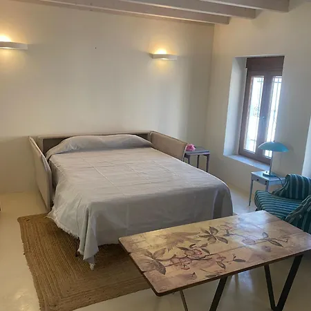 בית נופש Casa Junto Al Castillo דניה