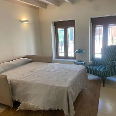 Casa Junto Al Castillo Hébergement de vacances